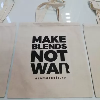 Sacose bumbac sbt 145g personalizata transfer termic make blends not war aromatools